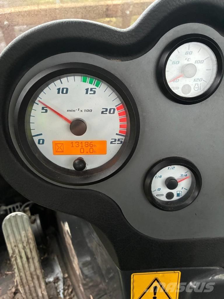  Pisten bully 600 Geräteträger