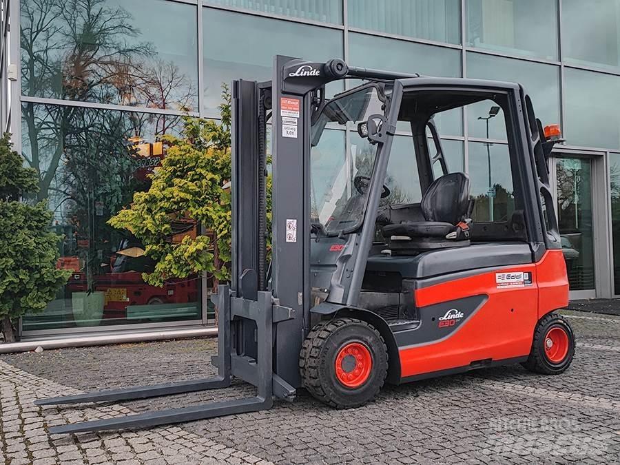 Linde E30L-01 Elektrostapler