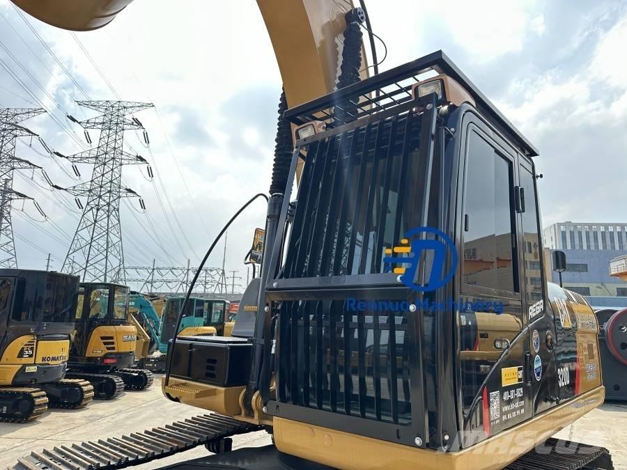CAT 320D Raupenbagger