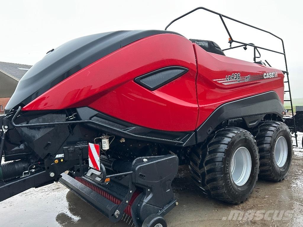 Case IH LB 436 HD Quaderpressen