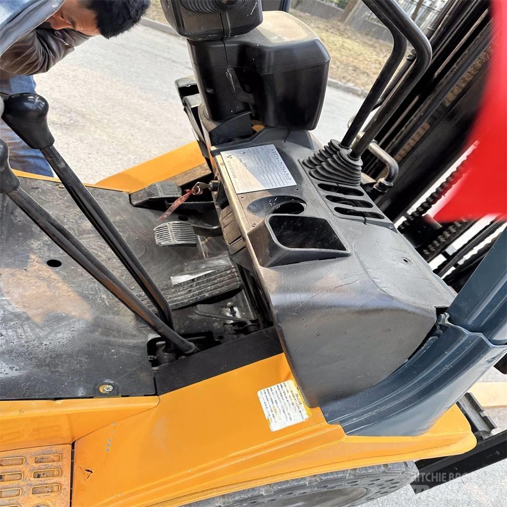Toyota 62-7 FD N 30 Dieselstapler