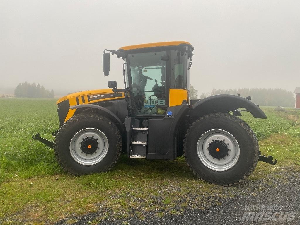 JCB Fastrac 4220 Traktoren