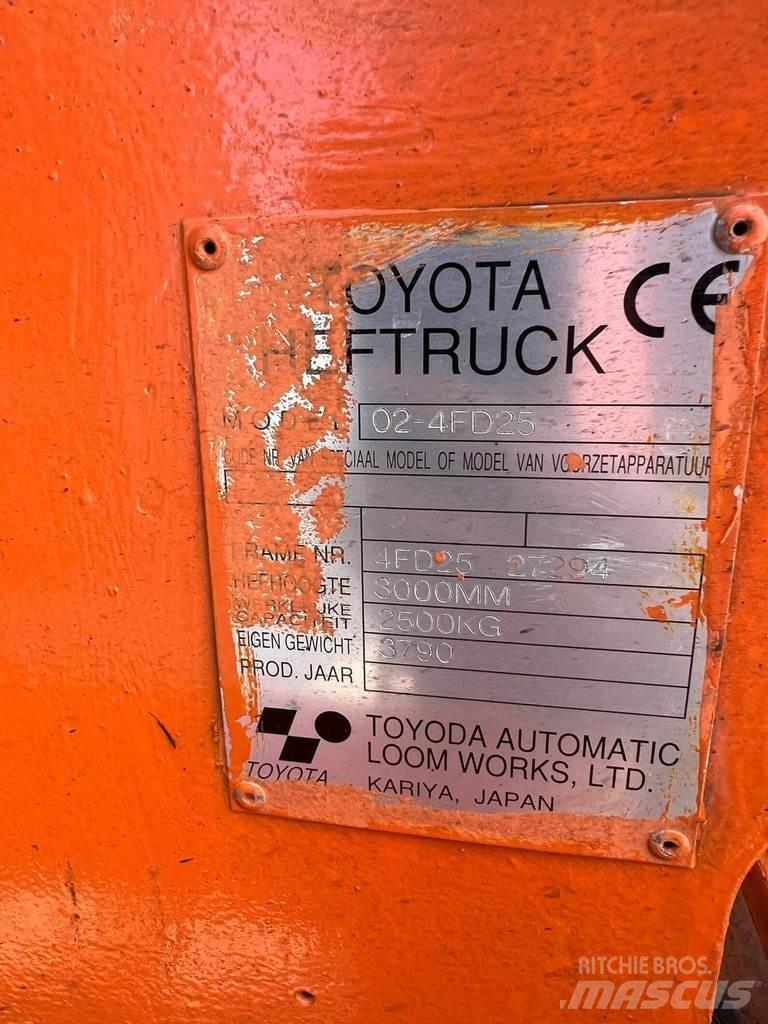Toyota 02-4FD25 Dieselstapler