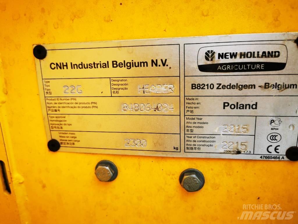 New Holland CX8070 Mähdrescher