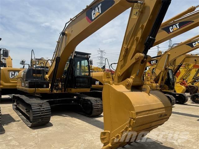 CAT 323 D L Raupenbagger