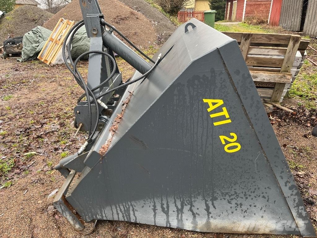 ATI 20 Schneeschilde und -pflüge