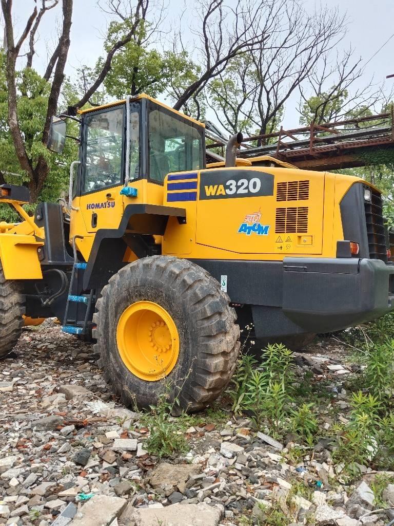 Komatsu WA320-5 Radlader