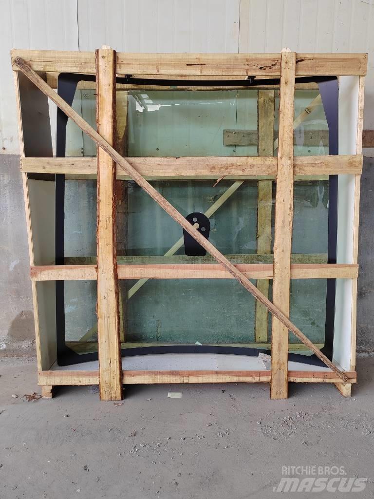 CLAAS Front window Kabinen