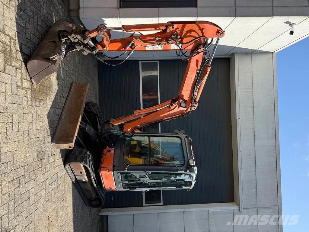 Hitachi ZX30U Minibagger < 7t