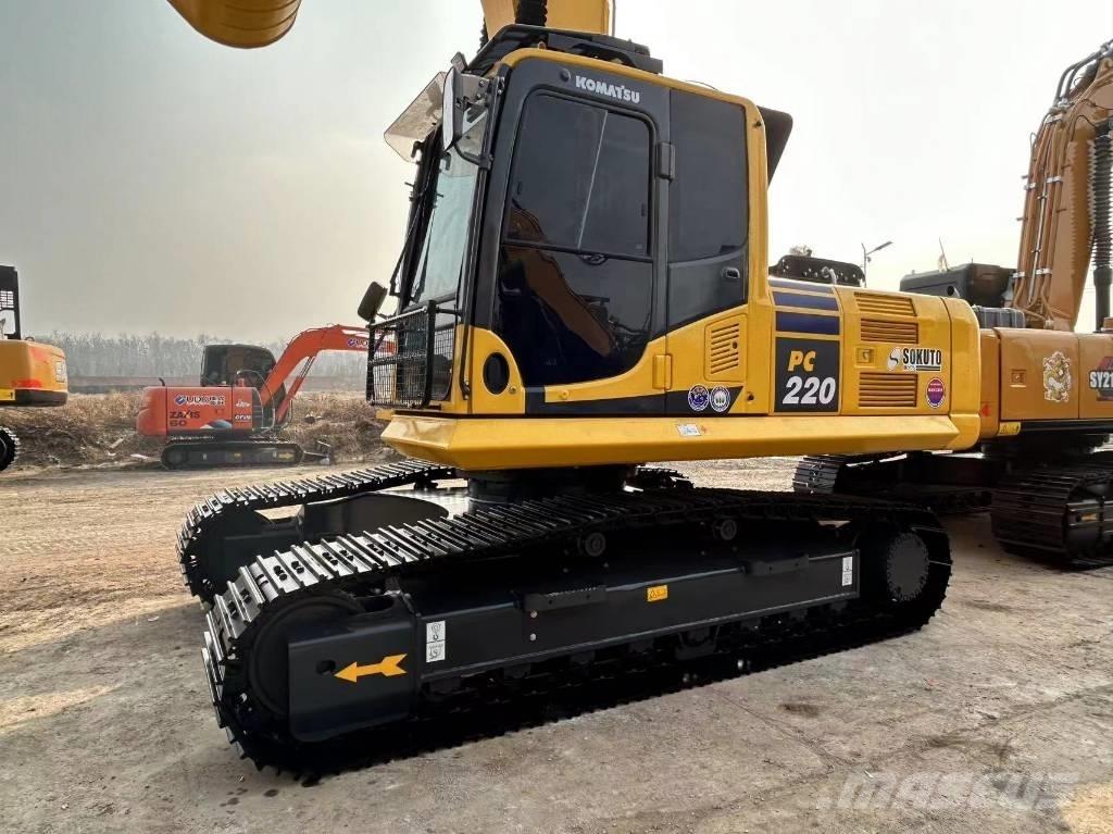 Komatsu 220 Raupenbagger