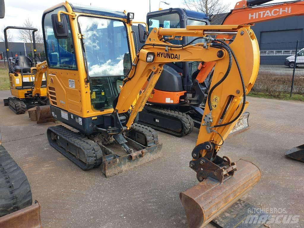 Hyundai R18-9 Minibagger < 7t