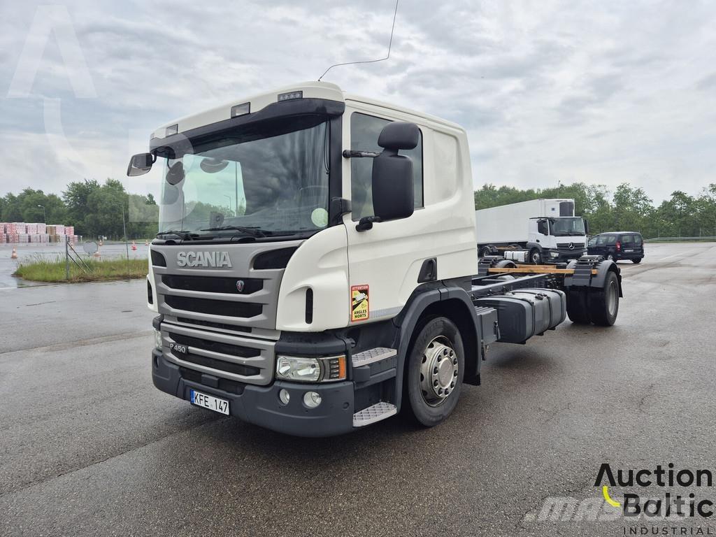 Scania P 450 Wechselfahrgestell