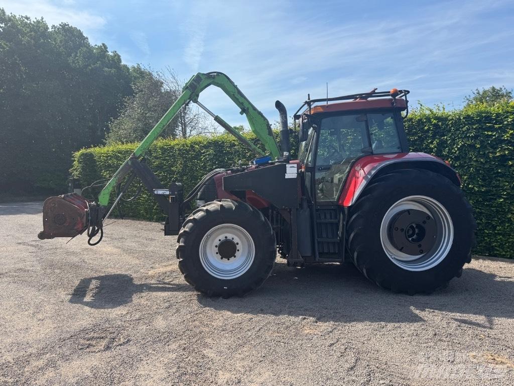 CASE CVX1155 Traktoren