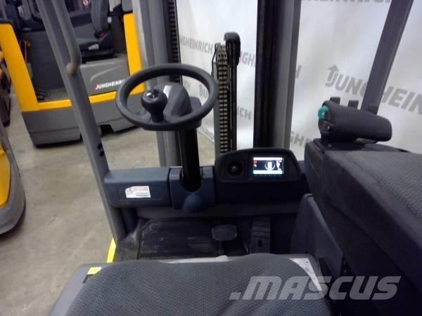 Jungheinrich EFG 112 Elektrostapler