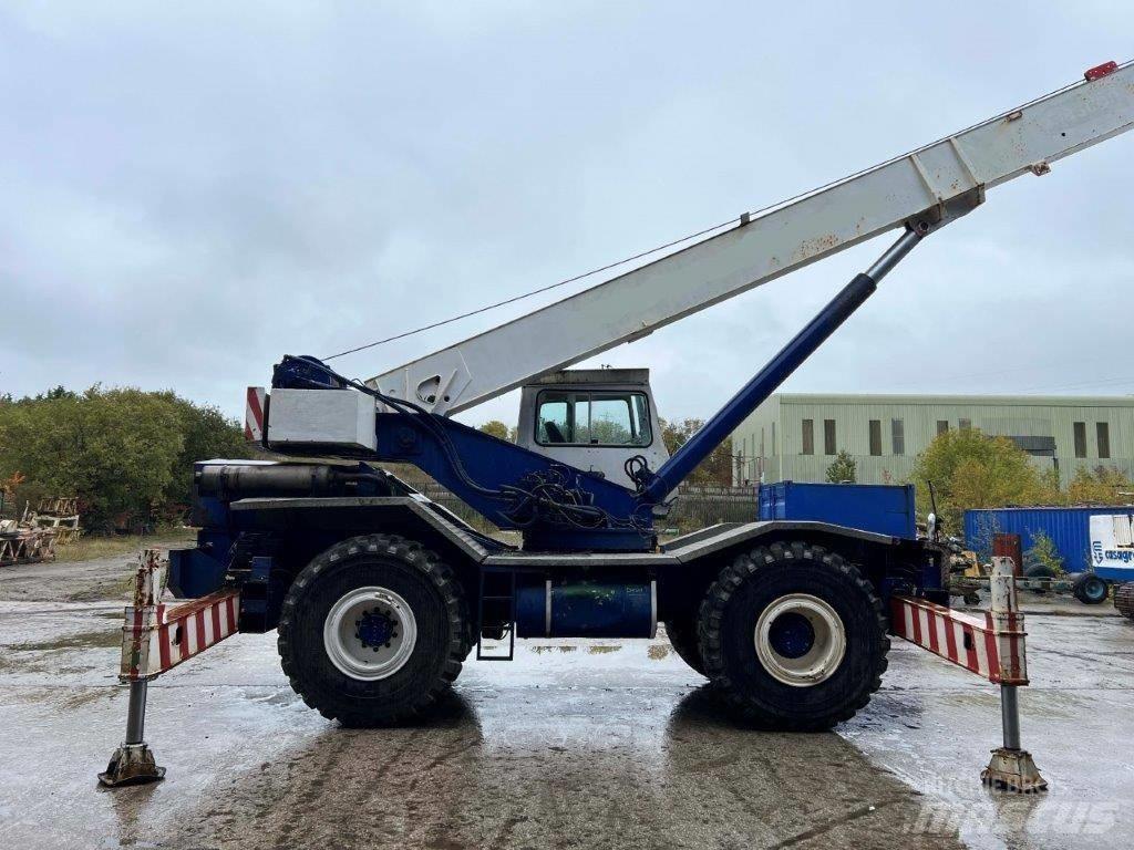Coles Huskey 630S Autokrane