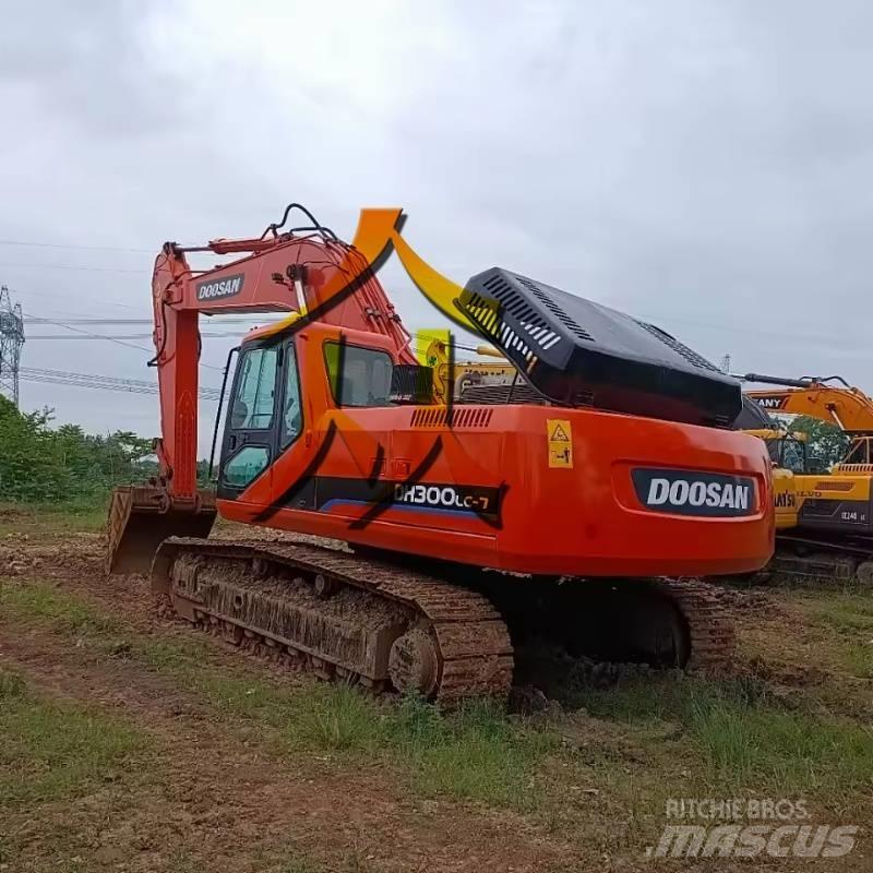 Doosan DH 300 LC-7 Raupenbagger