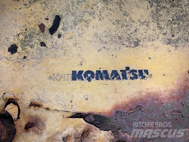 Komatsu PC200-7 Midibagger  7t - 12t
