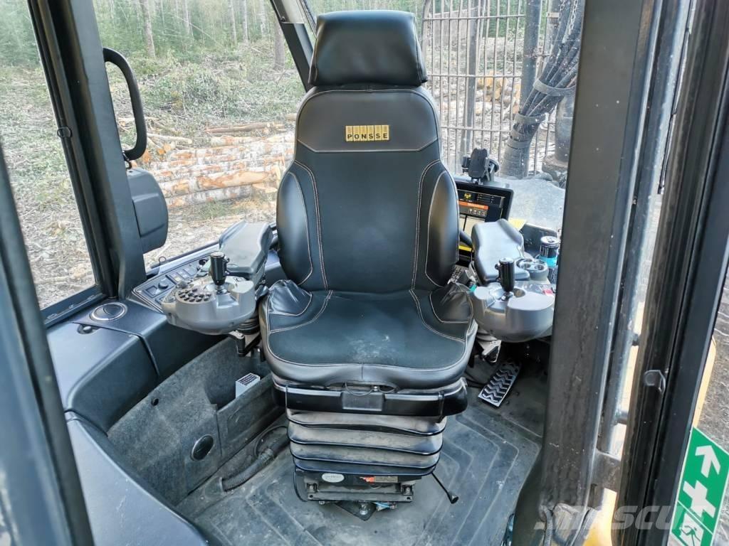 Ponsse Buffalo 8W Forwarder