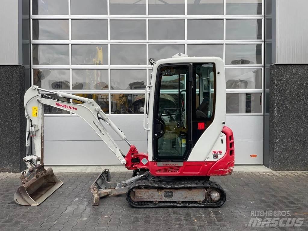 Takeuchi TB216 Minibagger < 7t