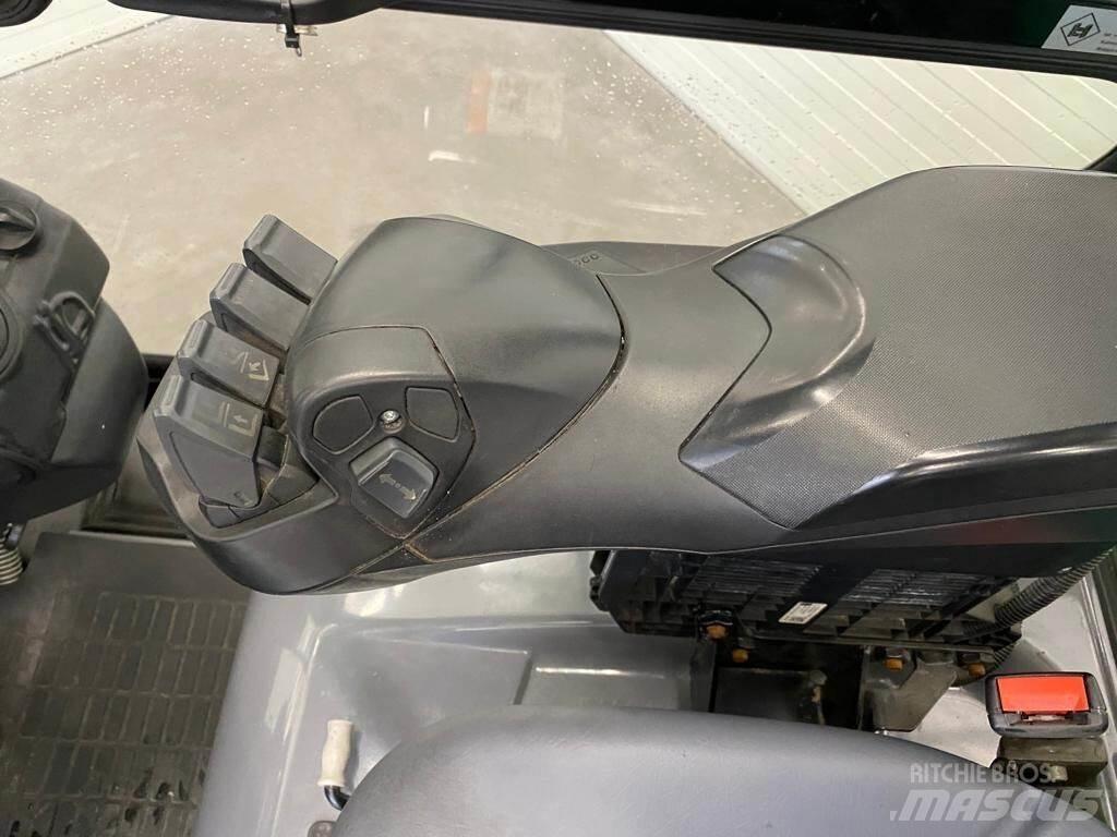 Mitsubishi FG30N Gasstapler