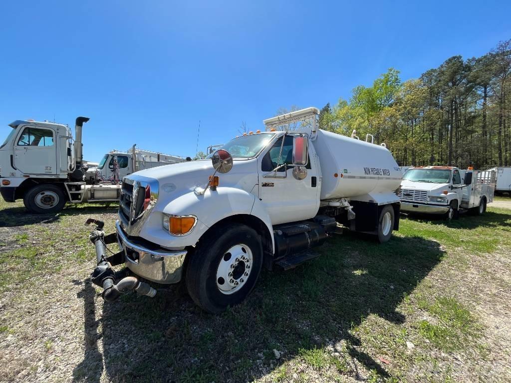Ford F 750 XL SD Wassertanker