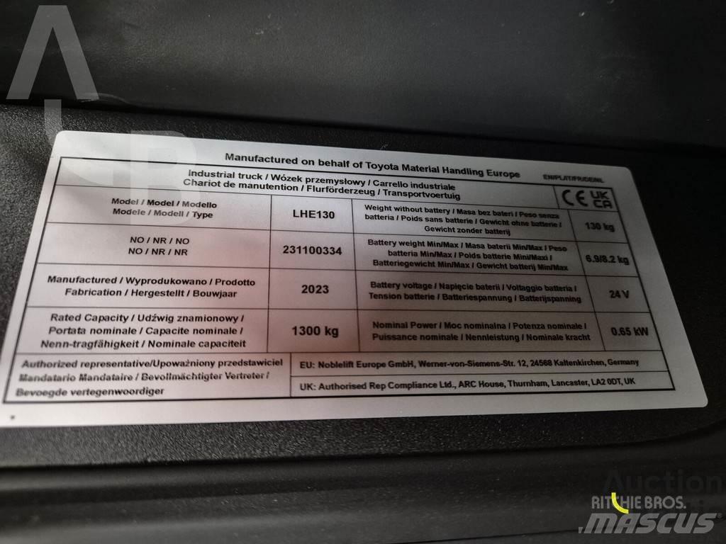 Toyota LHE130 Mittelhub-Kommissionierer