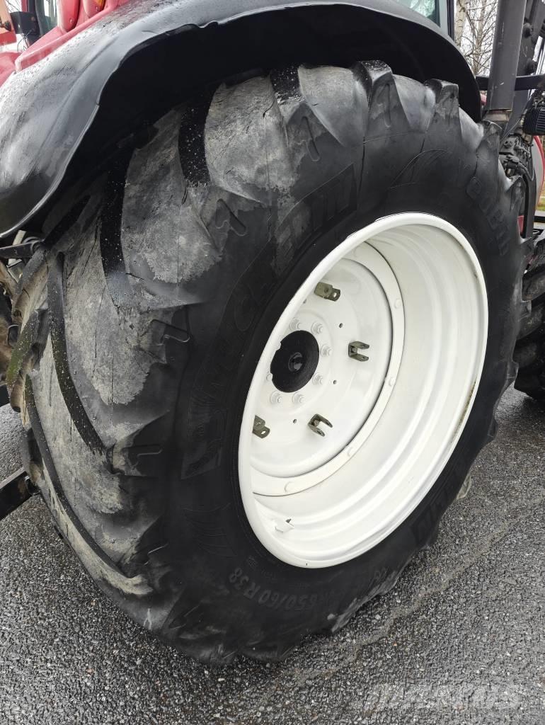 Valtra C 150 Traktoren