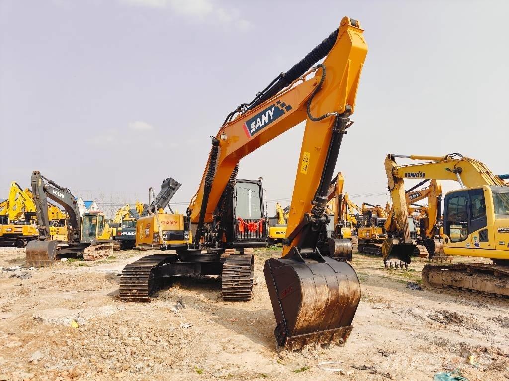 Sany SY215C Raupenbagger