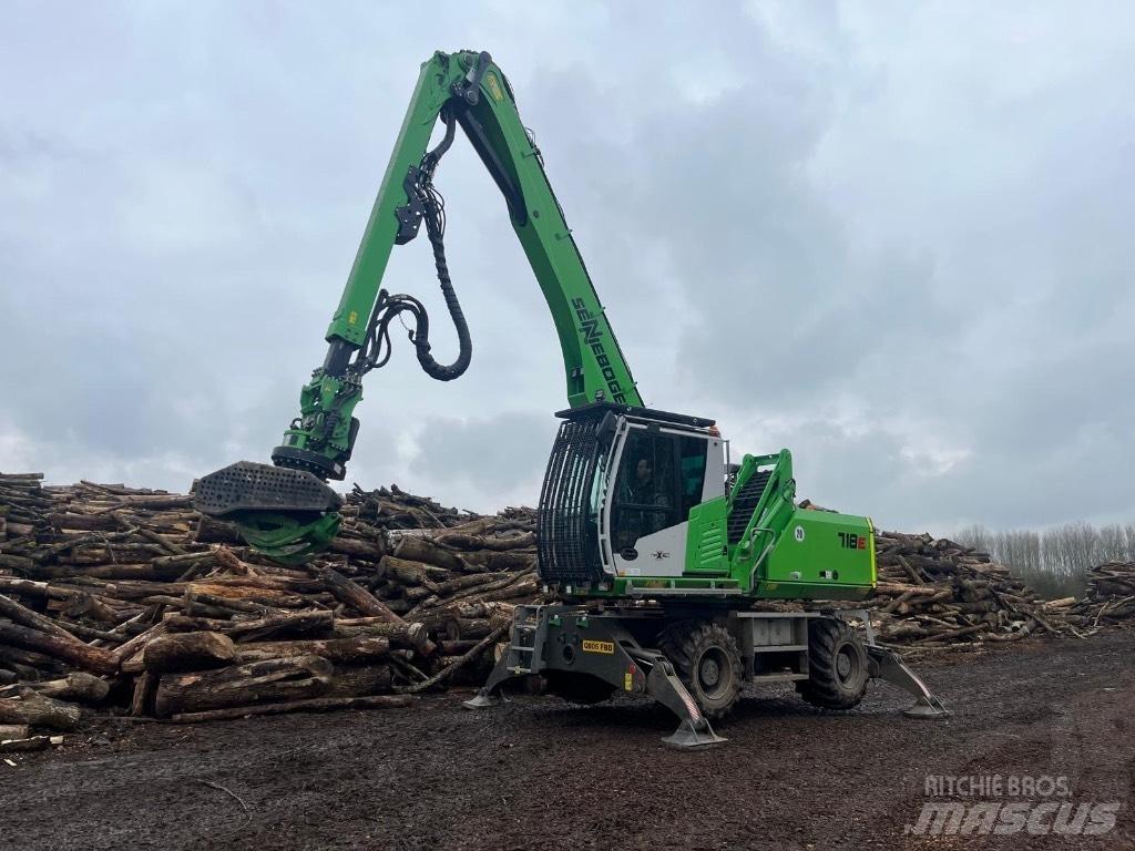 Sennebogen 718E Harvester