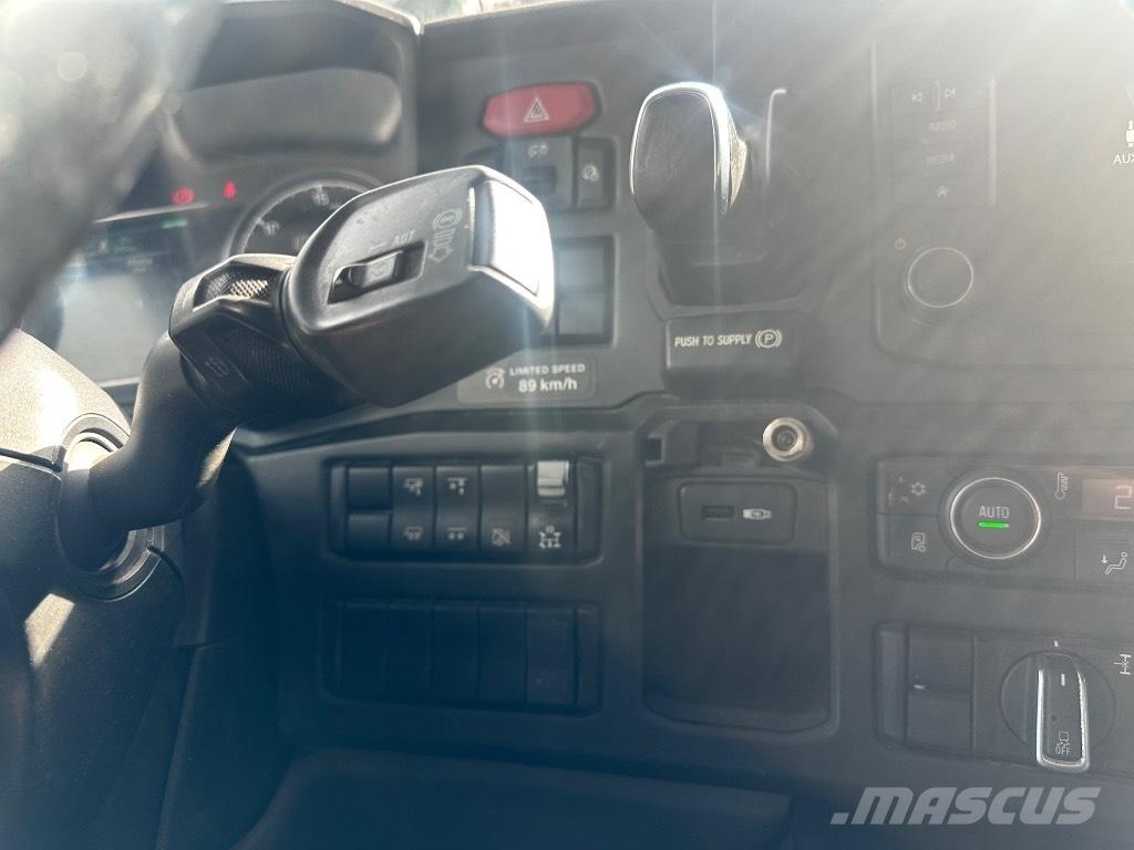 Scania P 370 6x2*4 Abrollkipper