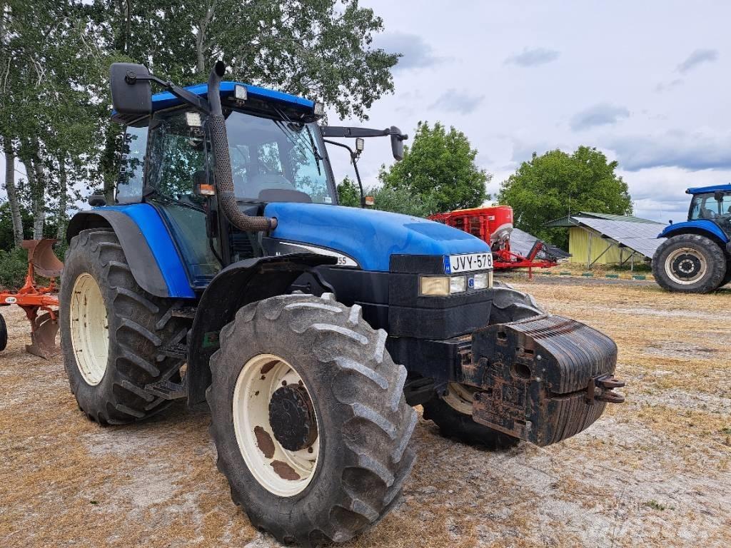 New Holland TM 155 Traktoren