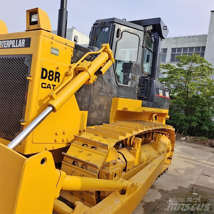 CAT D 8 R Bulldozer