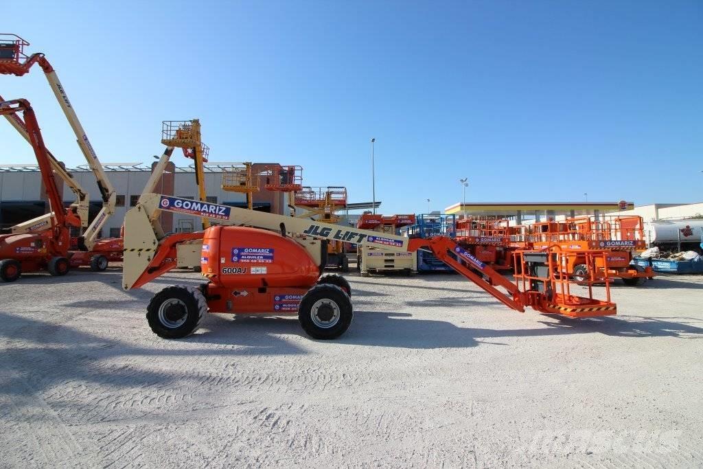 JLG 600 AJ Gelenkteleskoparbeitsbühnen