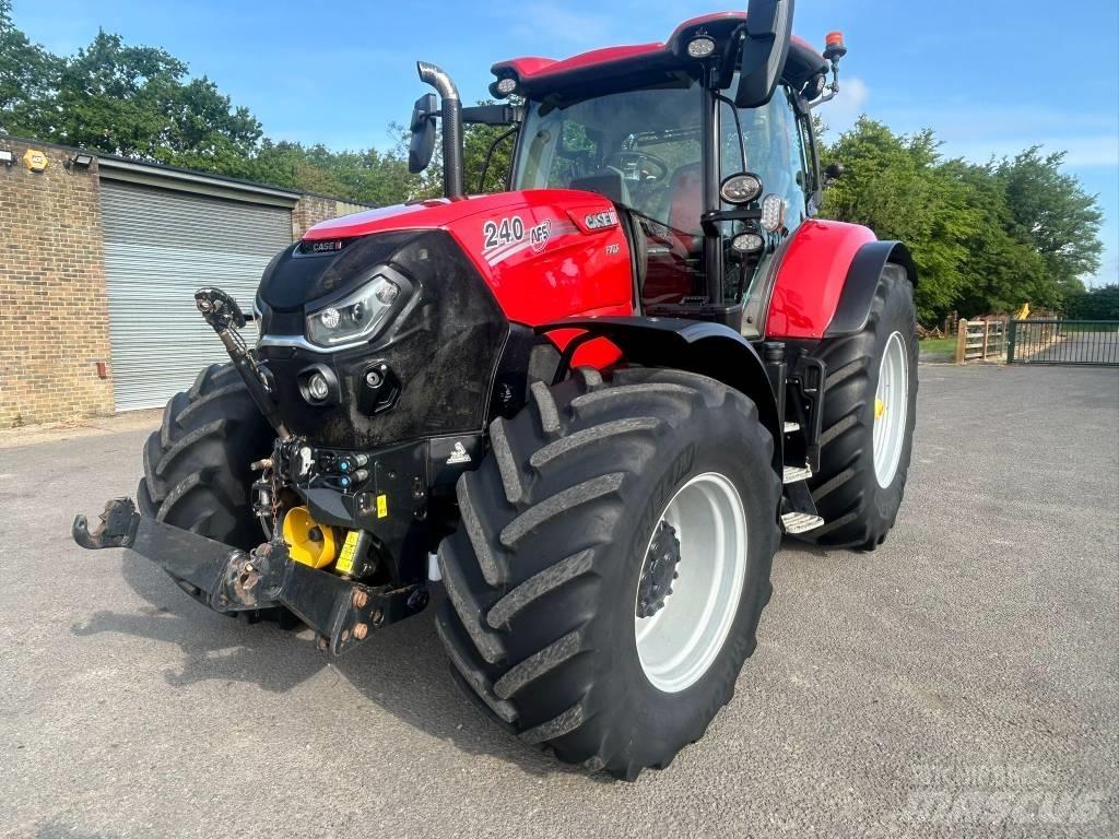 Case IH Puma 240 CVX Traktoren