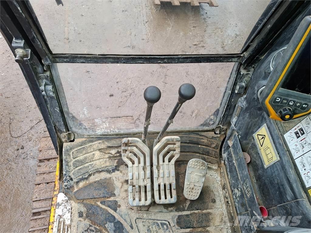 JCB JS 130 LC T4 Sonstige Baumaschinen