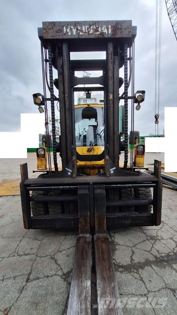 Hyundai 160 D-7 A Dieselstapler