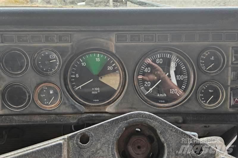 MAN 30-240 Andere Fahrzeuge