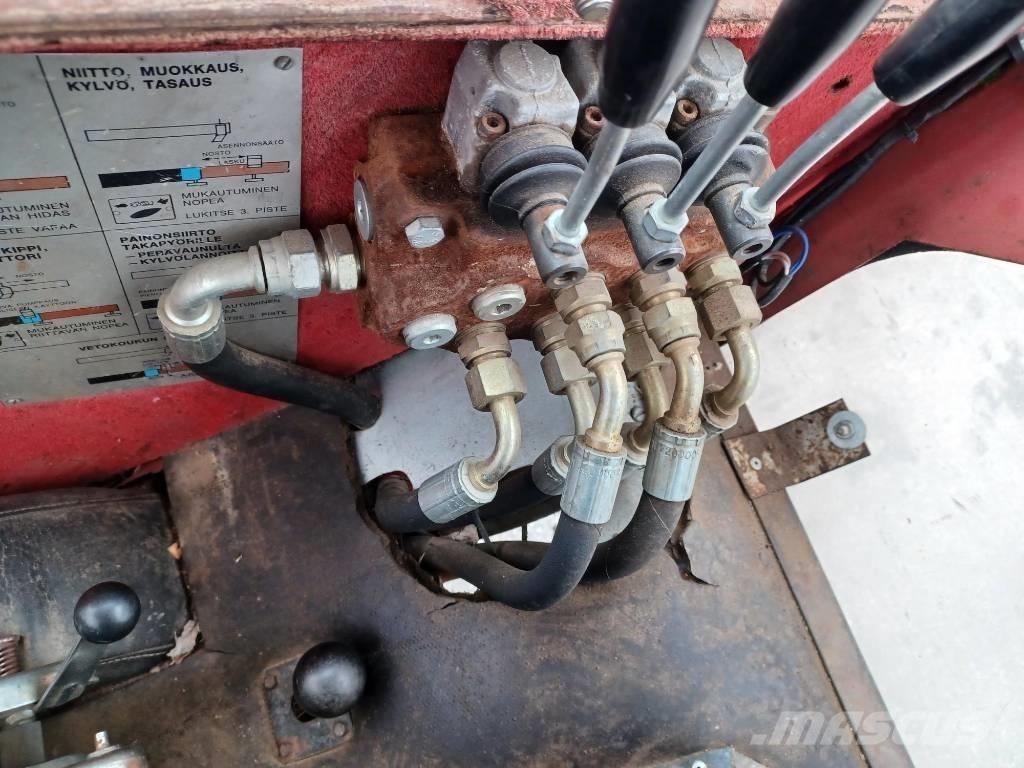 Massey Ferguson 265 Traktoren