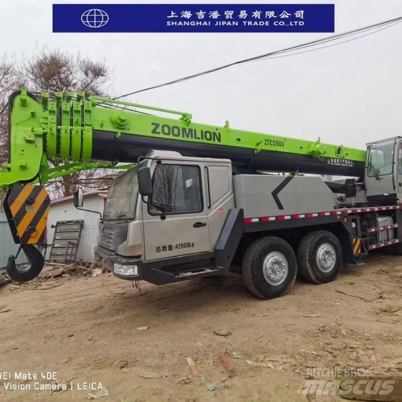 Zoomlion ZTC 550 All-Terrain-Krane