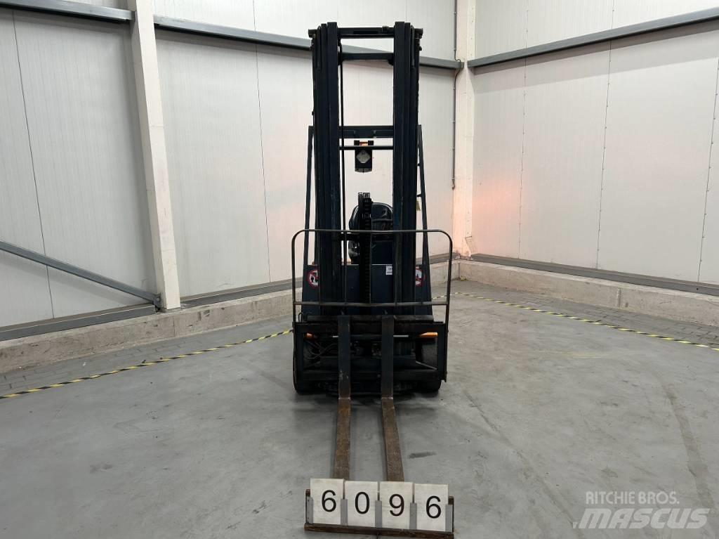 Still R20-15 Elektrostapler