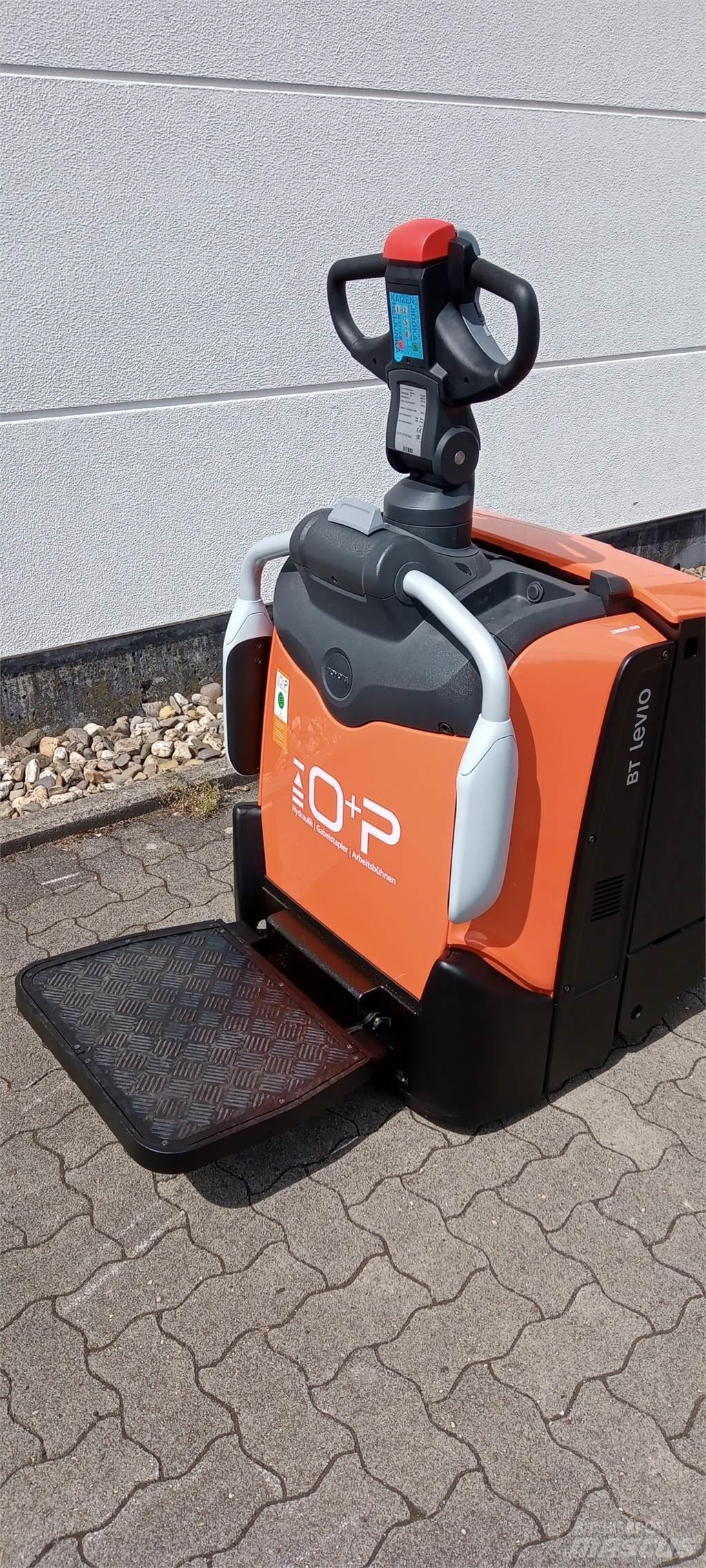 Toyota LPE 220 Niedergabelstapler