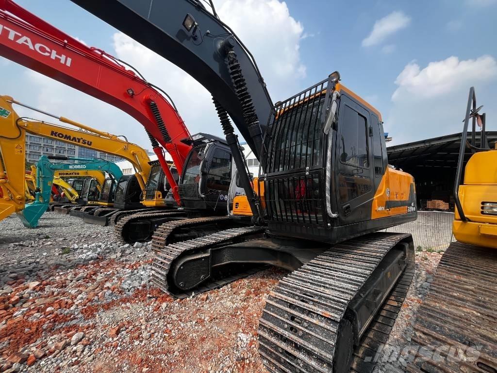 Hyundi HX220HD Raupenbagger