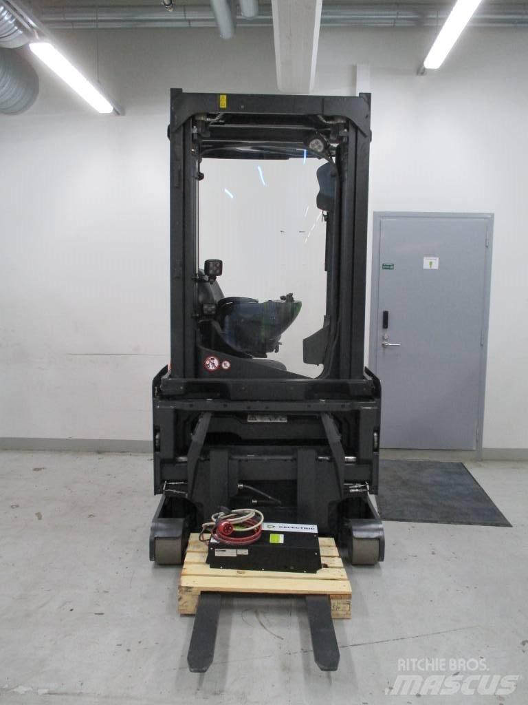 Linde R16X Schubmaststapler