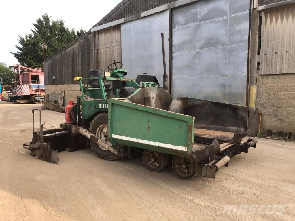 Bitelli BB 30 Strassenfertiger