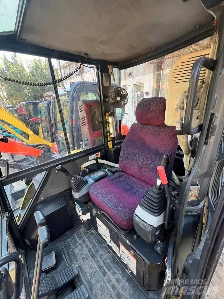 Komatsu PC 40 MR Minibagger < 7t