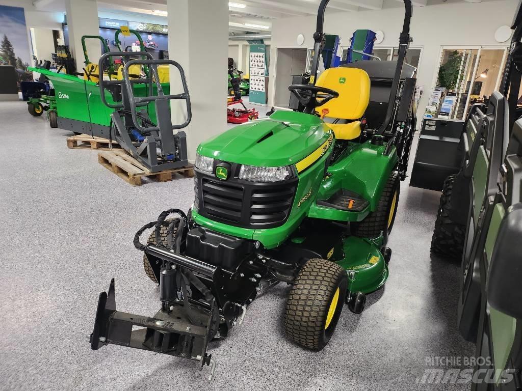 John Deere 950R Reitermäher