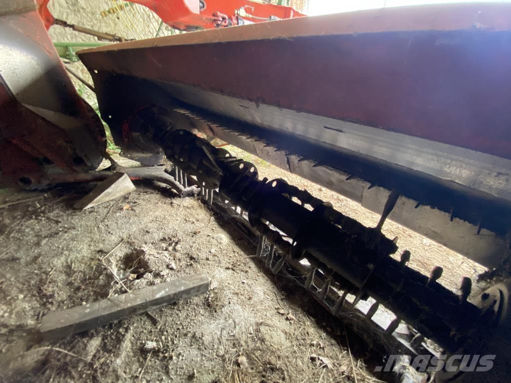 Kuhn FC303GL Gezogene und selbstfahrende Mäher