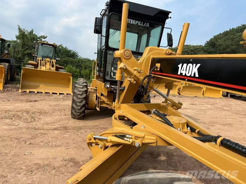 CAT 140 K Grader