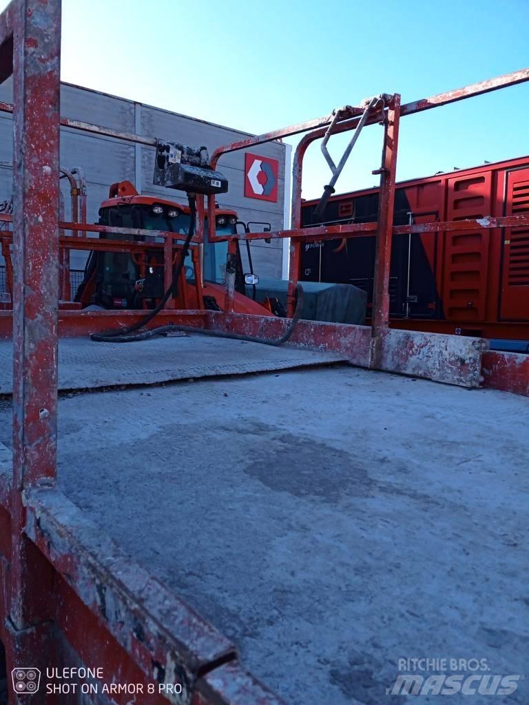 Haulotte H 15 SX Scheren-Arbeitsbühnen