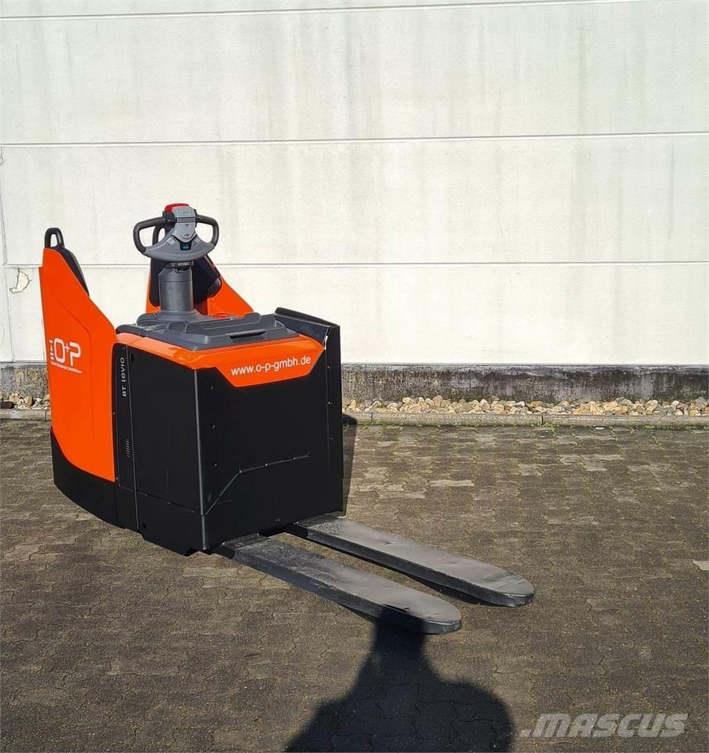 Toyota LPE 250 Niedergabelstapler